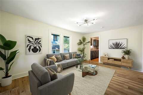 902 S CRISP Avenue, Independence, MO 64054