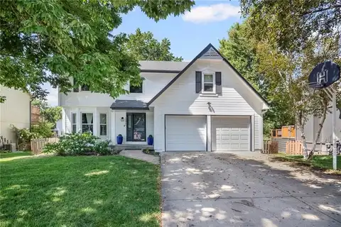 12496 S Shannan Circle, Olathe, KS 66062