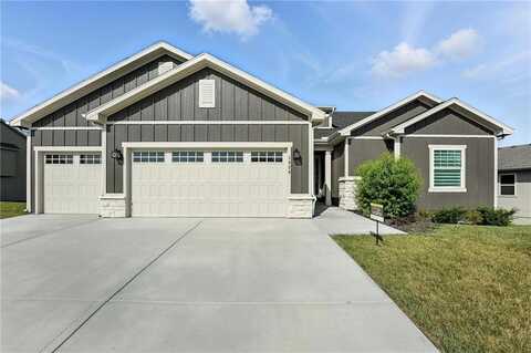 1808 Halls Creek Avenue, Raymore, MO 64083