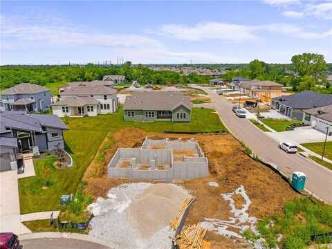 8972 Shady Bend Road, Lenexa, KS 66227