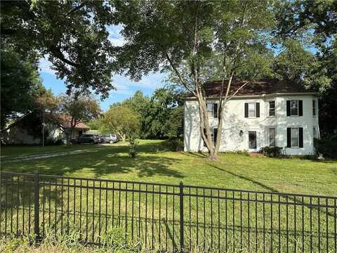 321 N Buckner Tarsney Road, Buckner, MO 64016
