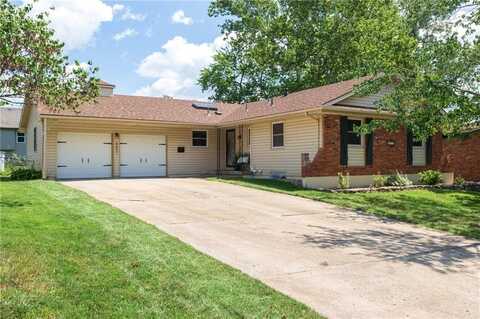 8831 Ford Avenue, Kansas City, MO 64138