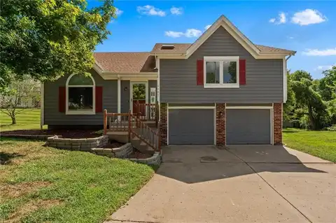 6405 N Fisk Court, Kansas City, MO 64151