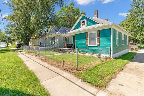 1102 S 22nd Street, Saint Joseph, MO 64507