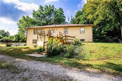 7497 Nickel Road, Mound City, KS 66056