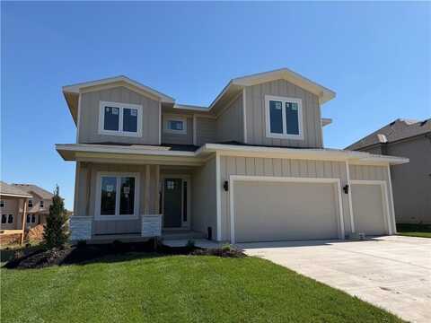 11373 S Emerald Street, Olathe, KS 66061