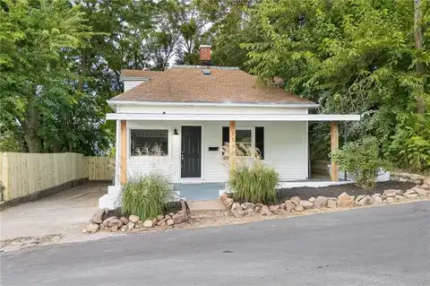 1118 S 13th Street, Saint Joseph, MO 64503