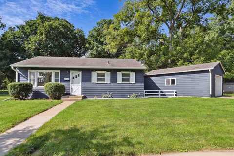 1625 Lower Muscatine Rd, Iowa City, IA 52245