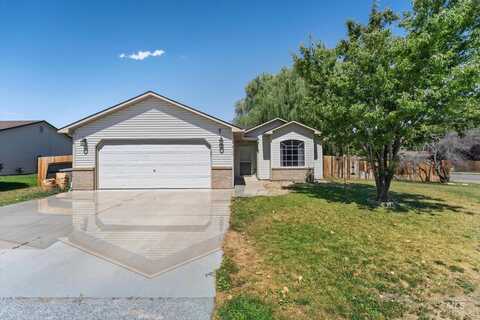 910 Gregory Lane, Mountain Home, ID 83647