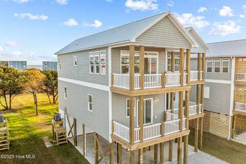 152 Sea Gull Lane, North Topsail Beach, NC 28460