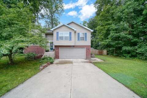 5230 Grand River Circle, Jackson, MI 49201