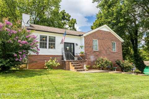 1703 Penwood Drive, Knoxville, TN 37922