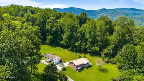 264&268 Little Cove Creek Rd, Caryville, TN 37714