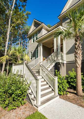 720 Glossy Ibis Ln, Kiawah Island, SC 29455