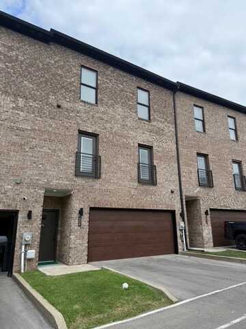 955 Tarr Trace, Lexington, KY 40508