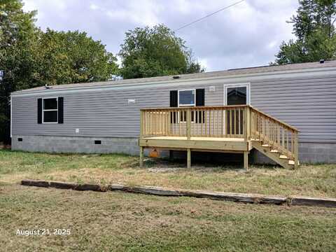 48 Court Street, Stanton, KY 40380