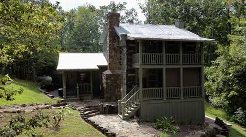 753 Gilliam Cemetry Road, Olive Hill, KY 41164