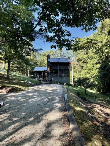 753 Gilliam Cemetry Road, Olive Hill, KY 41164