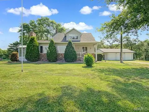 2622 Kaiser Road, New Athens, IL 62264