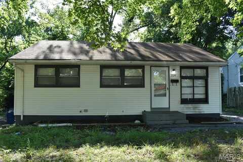 324 Cameron Road, Saint Louis, MO 63137