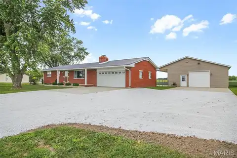 5102 Fosterburg Road, Alton, IL 62002