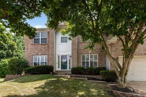 5703 Lilac Trails Drive, Saint Louis, MO 63128
