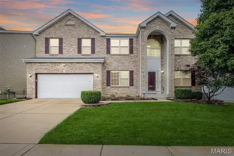 74 Fountainview Drive, Saint Charles, MO 63303