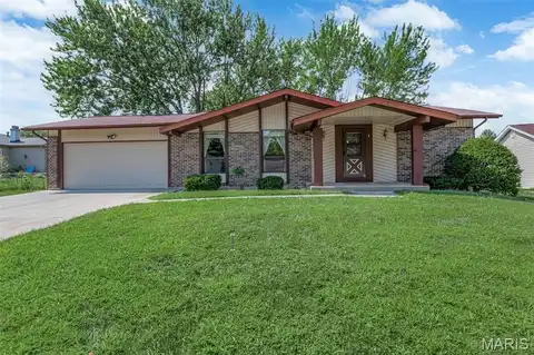 4 Inverness Court, Saint Peters, MO 63376