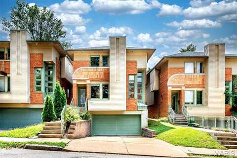 6844 Glades Avenue, Saint Louis, MO 63139