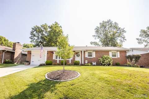 232 E Crestview Drive, Columbia, IL 62236