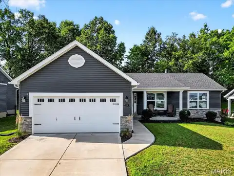 375 Birchwood Drive, Moscow Mills, MO 63362