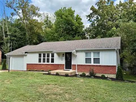 1304 Beverly Lane, Farmington, MO 63640