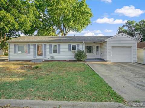 303 E South 3rd Street, Red Bud, IL 62278
