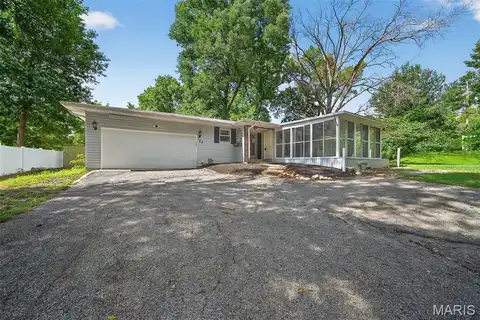 23 Melody Lane S, Saint Charles, MO 63303