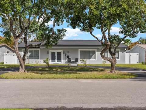 4901 S Grant St, Hollywood, FL 33021