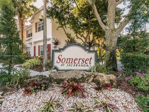 145 SW 96th Ter, Plantation, FL 33324