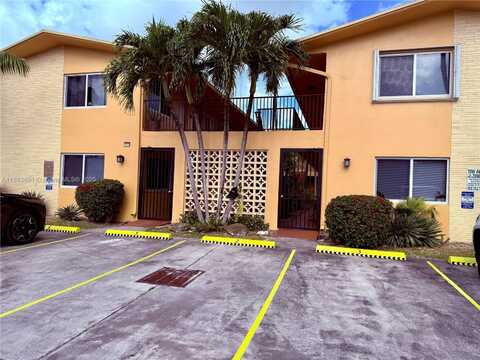 1733 Mayo St, Hollywood, FL 33020