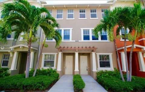 833 Millbrae Ct, West Palm Beach, FL 33401