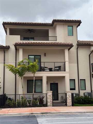 4867 NW 84th Ave, Doral, FL 33166