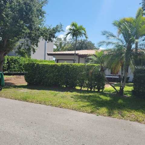 7925 SW 54th Ave, Miami, FL 33143