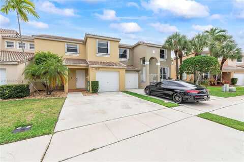 1412 NW 154th Ln, Pembroke Pines, FL 33028