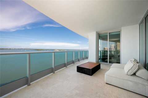 1331 Brickell Bay Dr, Miami, FL 33131