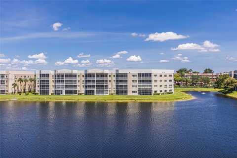 7702 Trent Dr, Tamarac, FL 33321