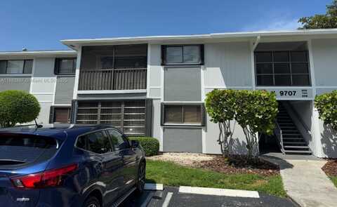 9707 Hammocks Blvd, Miami, FL 33196