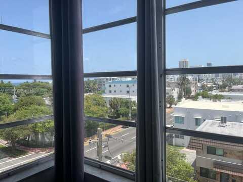 8000 Harding Ave, Miami Beach, FL 33141