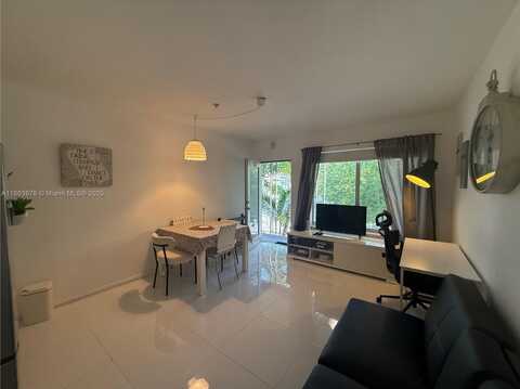 801 15th St, Miami Beach, FL 33139