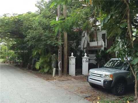 701 NE 67th St, Miami, FL 33138