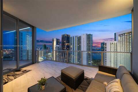 851 NE 1st Ave, Miami, FL 33132