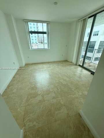 140 S Dixie Hwy, Hollywood, FL 33020