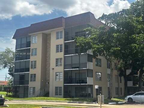 4160 Inverrary Dr, Lauderhill, FL 33319